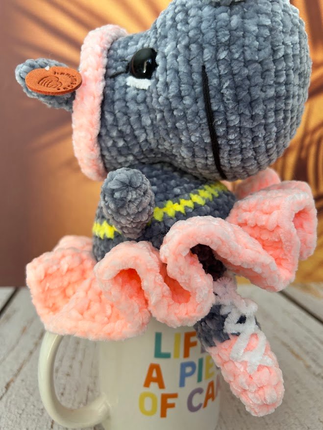 Clariele (dancing hippo amigurumi) product image (5)