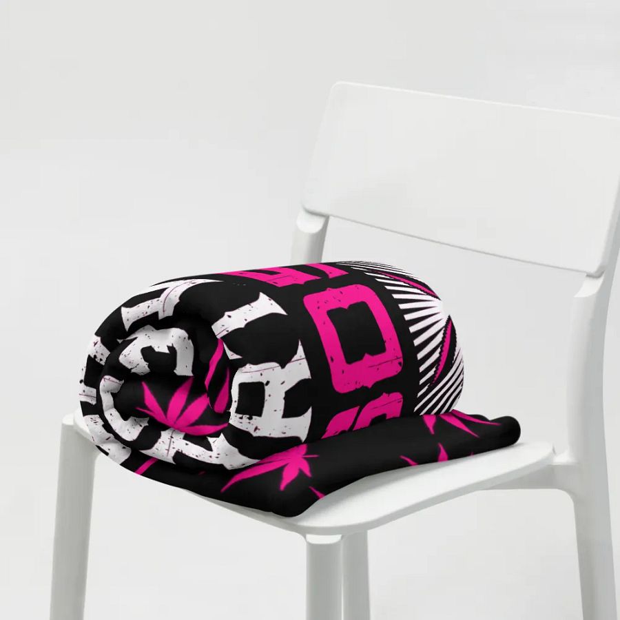 HempQuarters Pink Blanket product image (19)