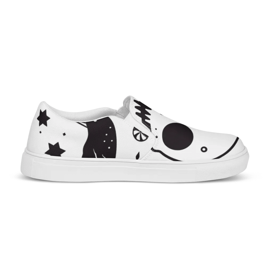 Men's Slip-On Canvas Shoes with Large Skull Design 💀 product image (10)