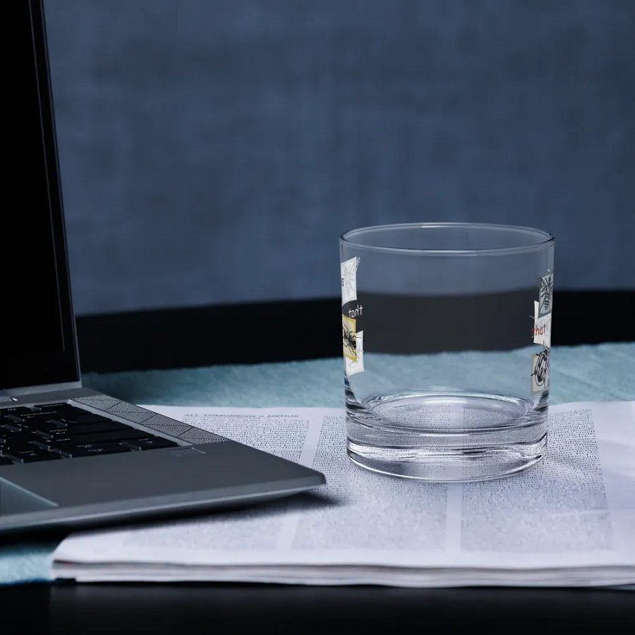 Bugs That Crawl rocks glass product image (10)