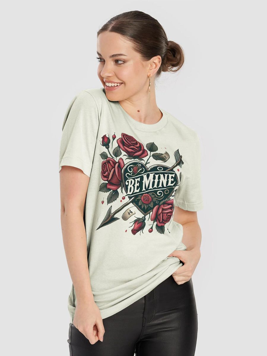 Vintage Romance Heart T-Shirt product image (38)
