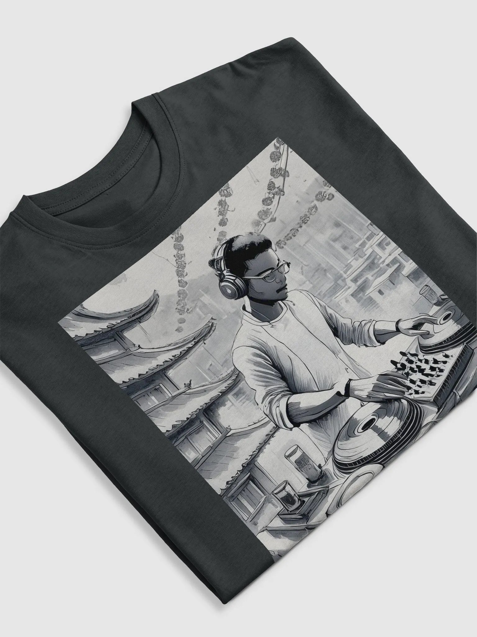 Red Sun DJ T-shirt product image (5)