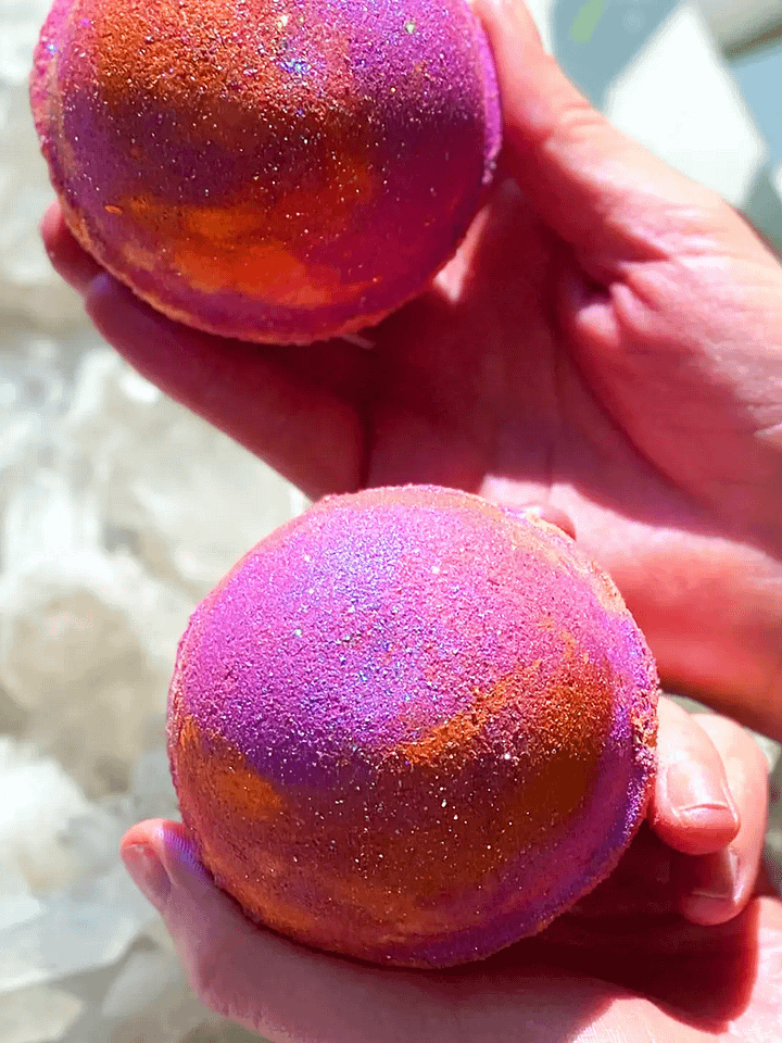 Venus Rebirth - Vegan Crystal Infused Bath Bomb product image (2)