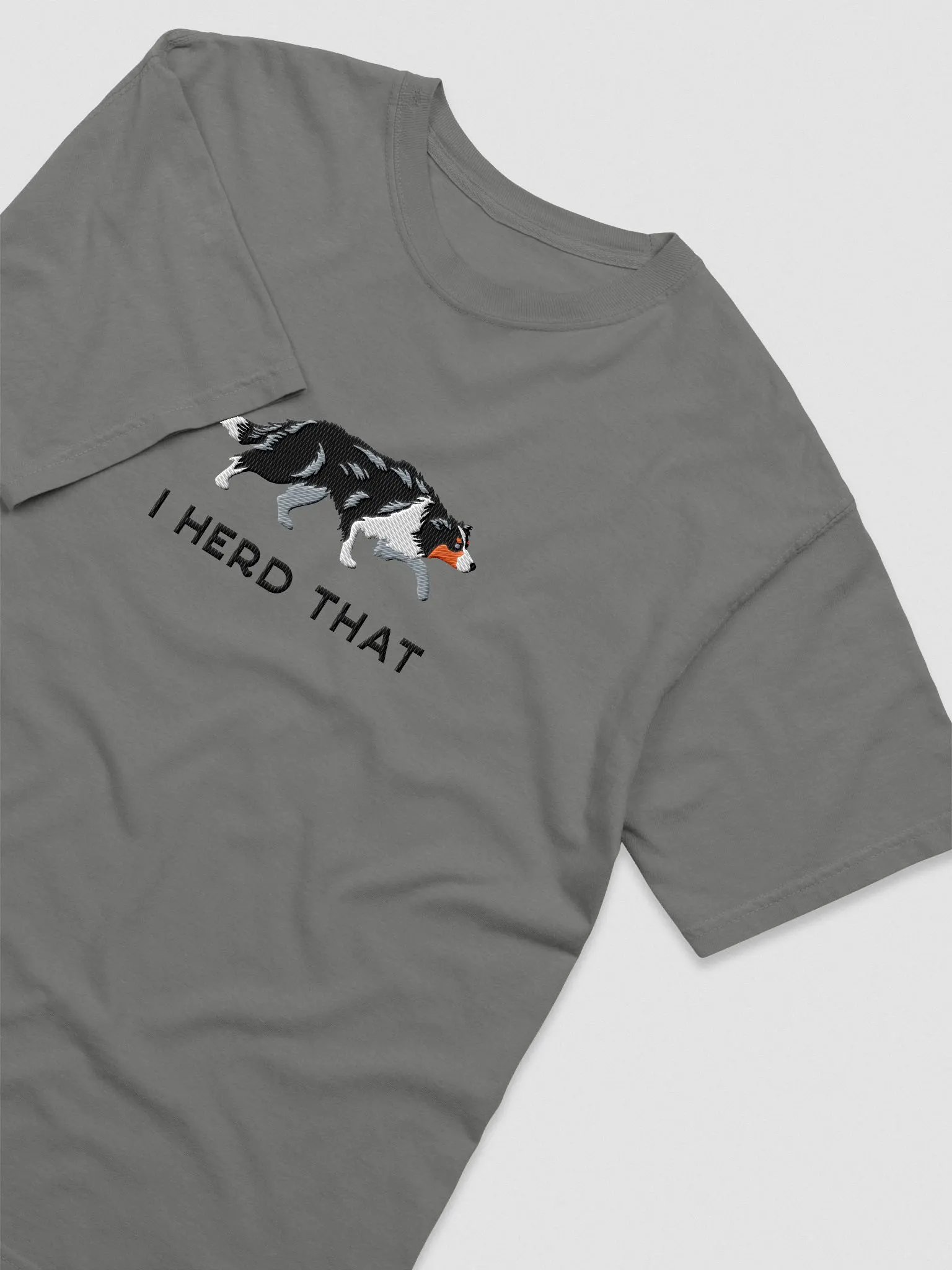 I Herd That T-Shirt(Embroidered) of a Border Collie(Tricolor) product image (5)