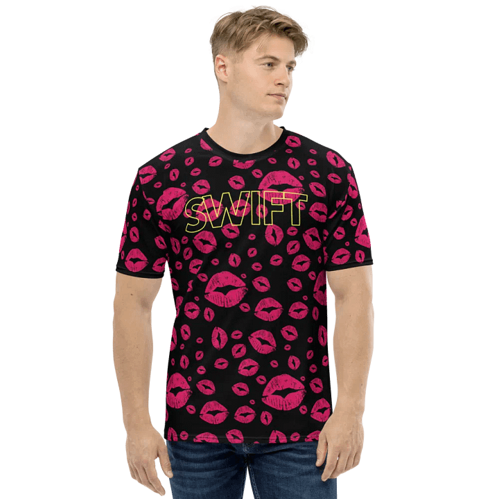 SwiftKisses Tee product image (1)