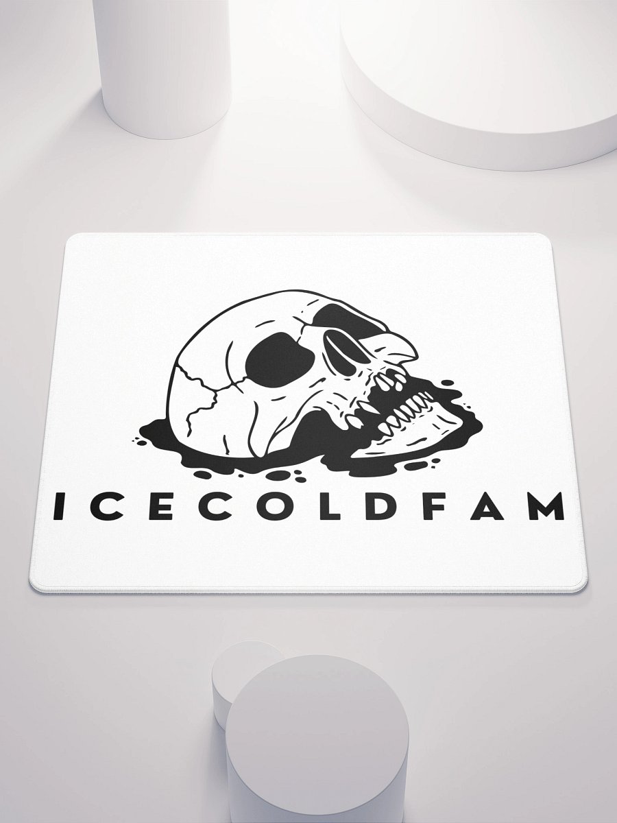 "ICECOLD PRECISION" Gaming Mouse Pad product image (1)