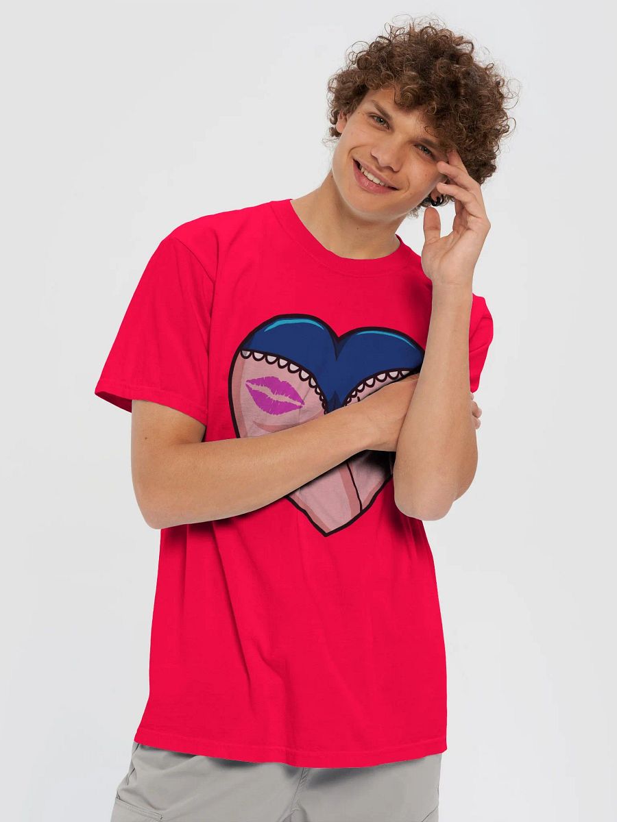 KILLA EMMY BLUE AND RED HEART BUTT TEE product image (5)