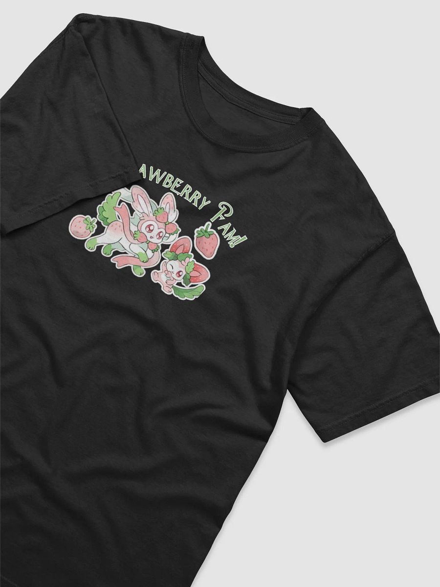 Strawberry Fam! Kawaii T-Shirt product image (12)