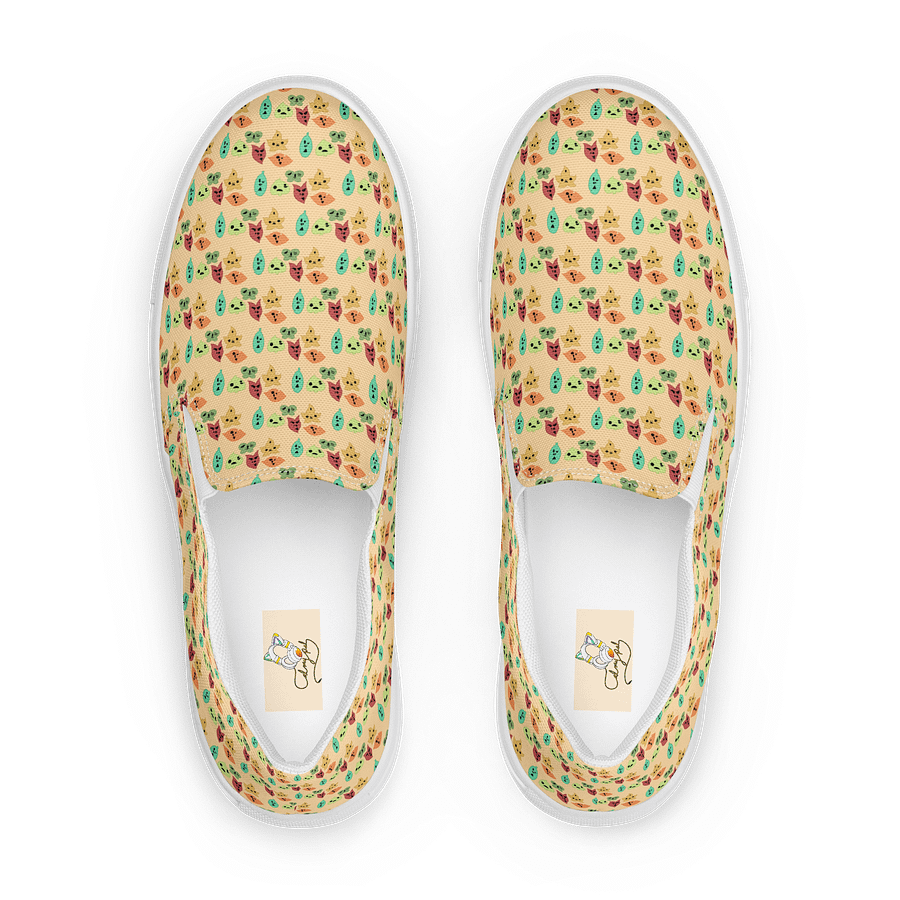 Korok Women's Slip-On Canvas Shoes product image (1)