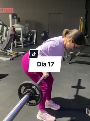 #Loveyourboobs #weightloss #myfitnessjourney #madres 