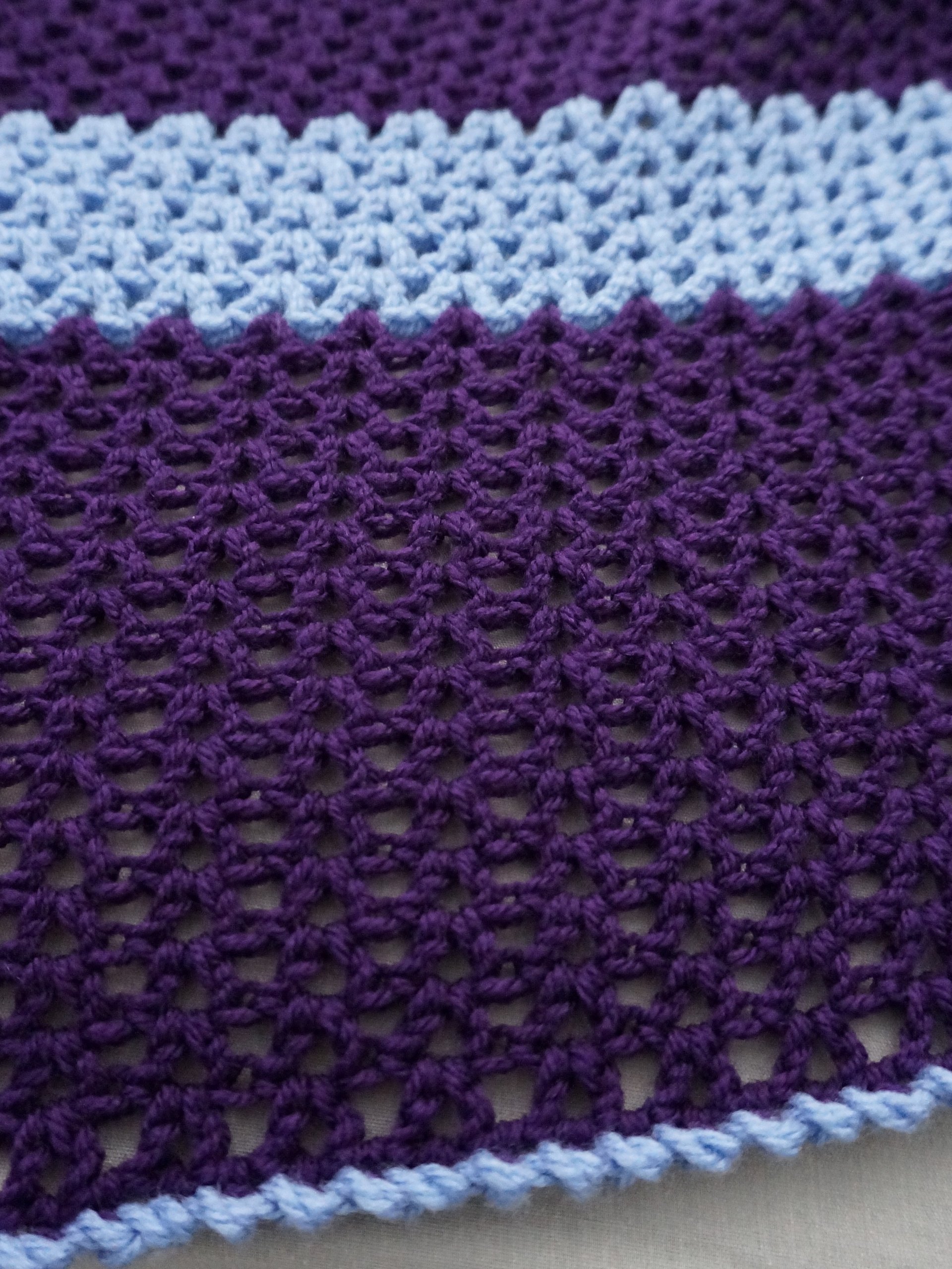 V stitch round blanket pdf pattern product image (2)