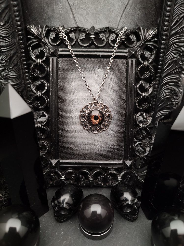 Eye Painted Amulet - Night Wheel product image (1)