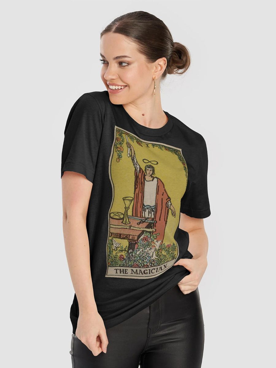 The Magician - Soft fitted T-shirt product image (8)