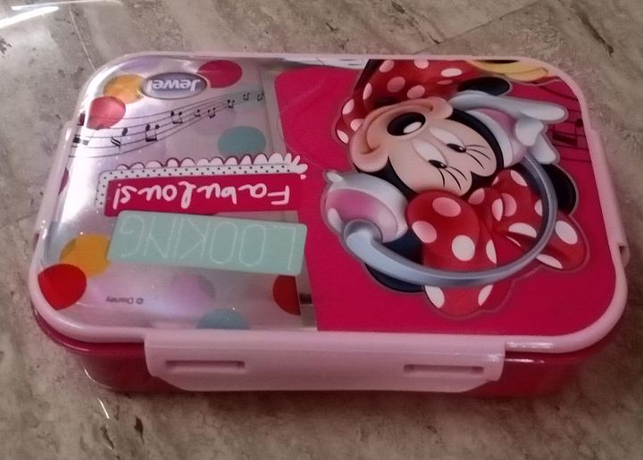 LUNCH BOX product image (1)