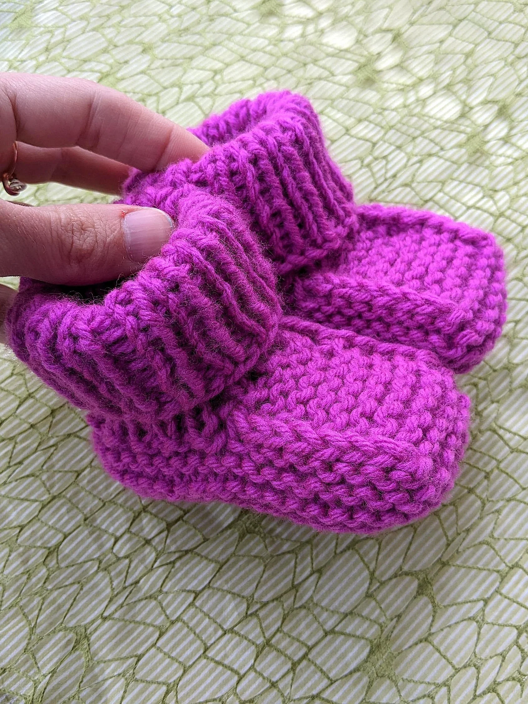 Newborn Baby Knit Booties Pattern product image (3)