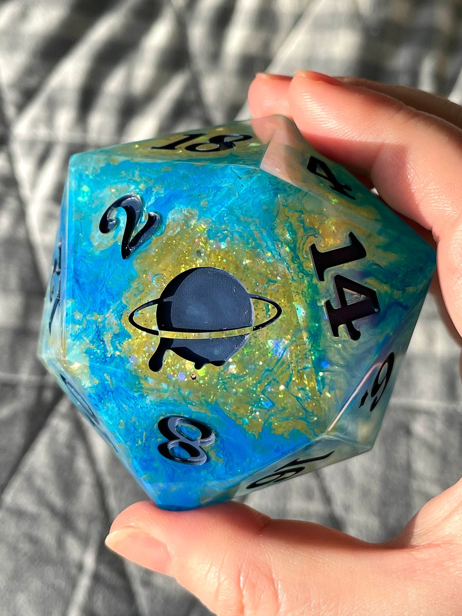 "Starry Evening" Glitter Fall Liquid Core Chonky D20 product image (1)