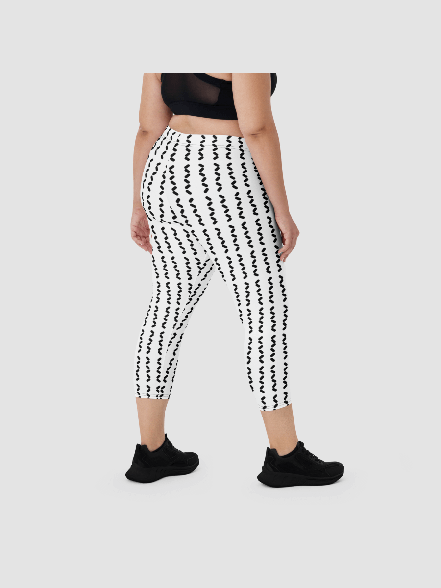 All-Over Print Capri Leggings product image (4)