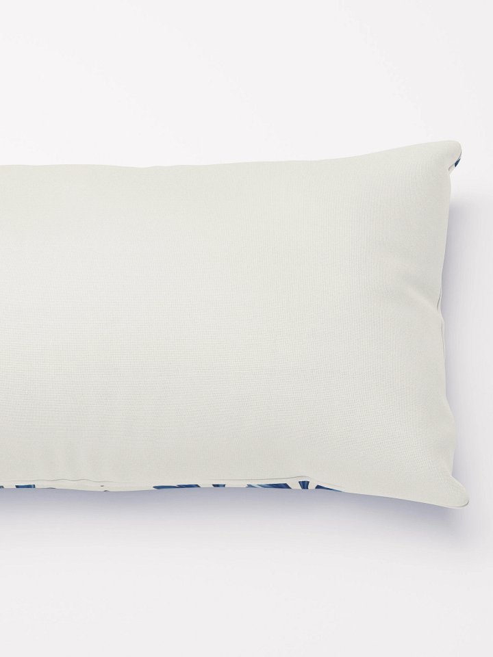 Azulejo Charm Pillow product image (2)