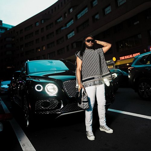 Big shoutout to our client Lucky for pulling up in true style with the Bentley Bentayga 🏁🔥

This isn’t just a rental it’s an ...