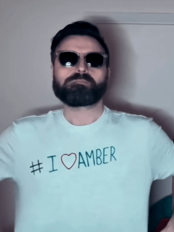 I Heart Amber Retro Ambaby Heavyweight T-Shirt product image (3)