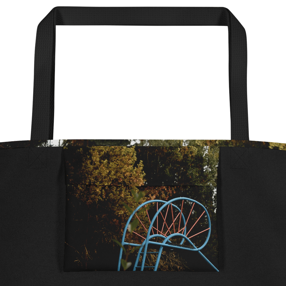 Große Tragetasche - Nostalgischer verlassener Spielplatz product image (3)