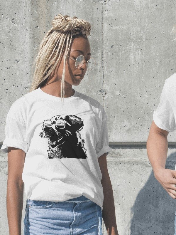 T-Shirt - cooler Labrador mit Sonnenbrille product image (2)