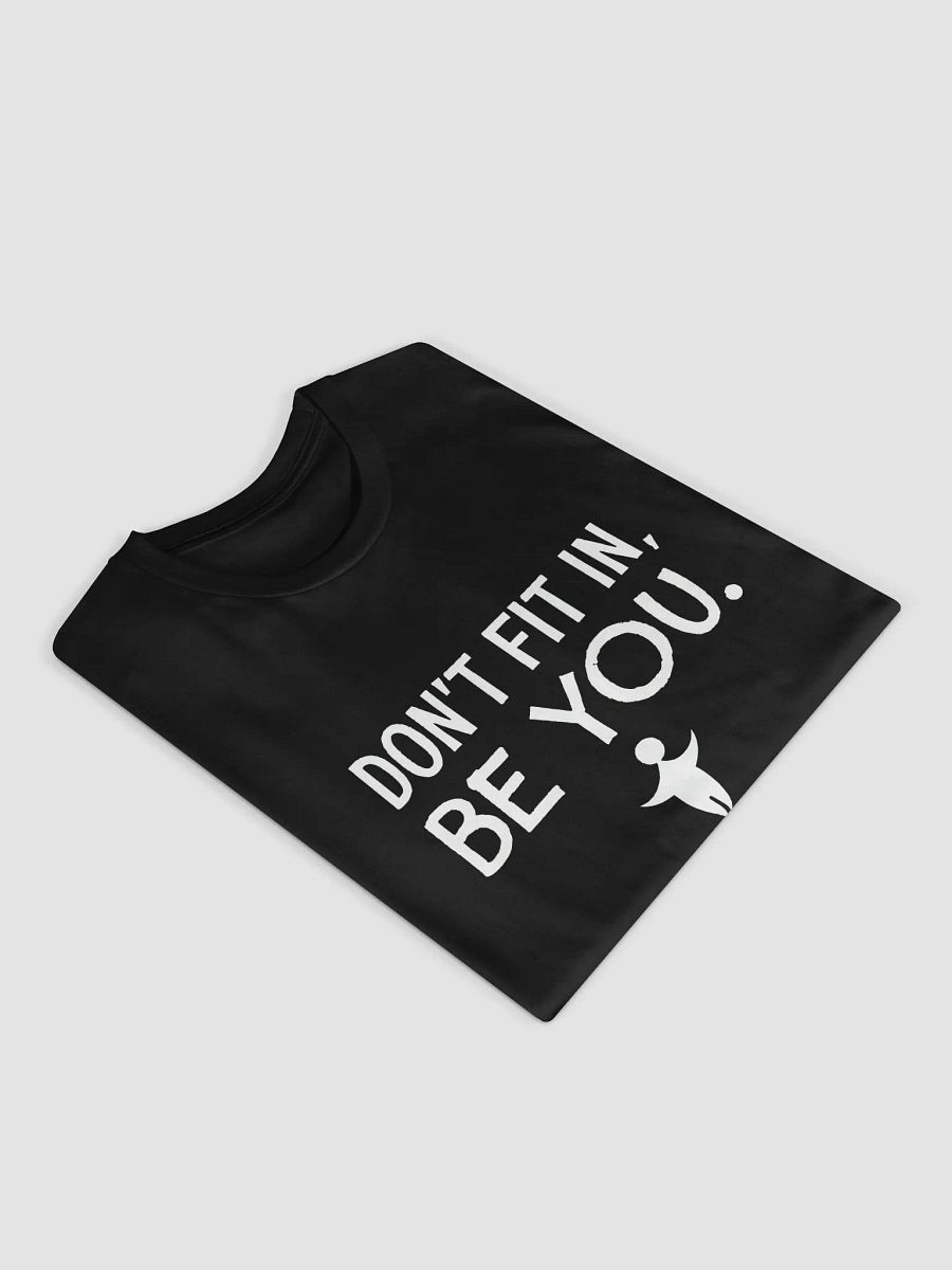 Don’t Fit In. Be You. – The Zendaya-Inspired T-Shirt That Empowers You to Embrace Your True Self product image (3)