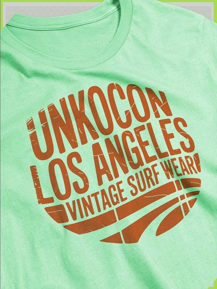 Vintage T-Shirt | Y2K Style Los Angeles | Retro LA Surf Wear Graphic Tee product image (13)