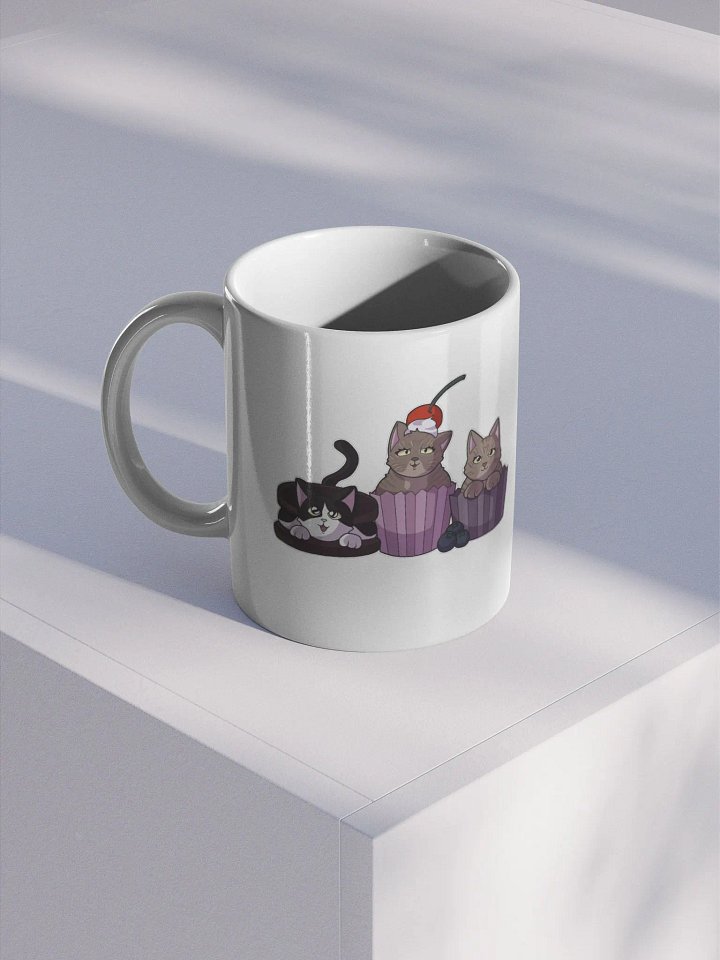 Mug with THE three cats product image (1)