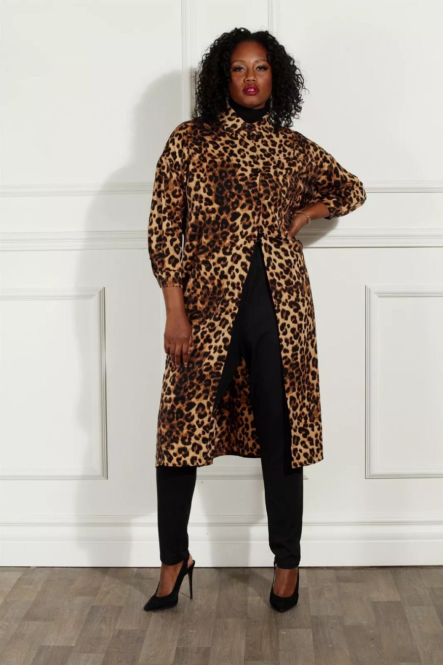 Luxe Moda LM222 Animal Print Button-front Duster Dress product image (3)