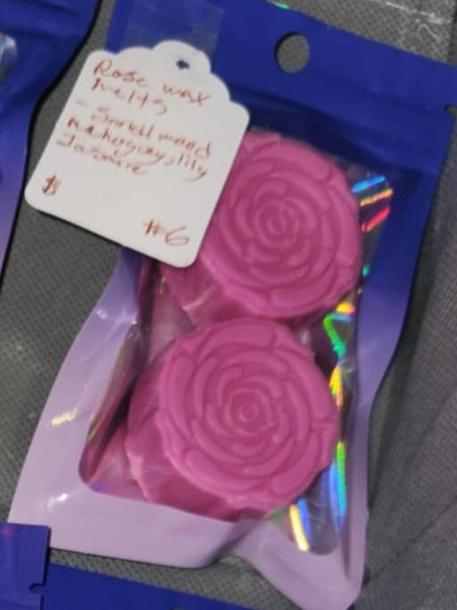 small rose wax melts product image (2)