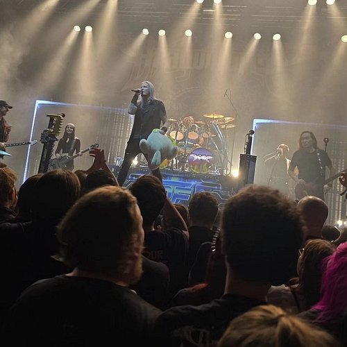 Thank you @dragonforcehq and @amarantheofficial 🌟
#norway #norwegian #concert #dragonforce #amaranthe