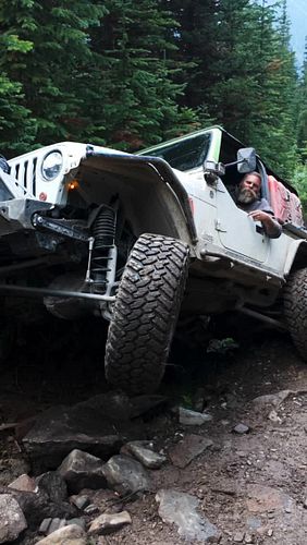 This week, the team tackles one of British Columbia's notorious shelf roads. Join us to see if they can make it to the top du...