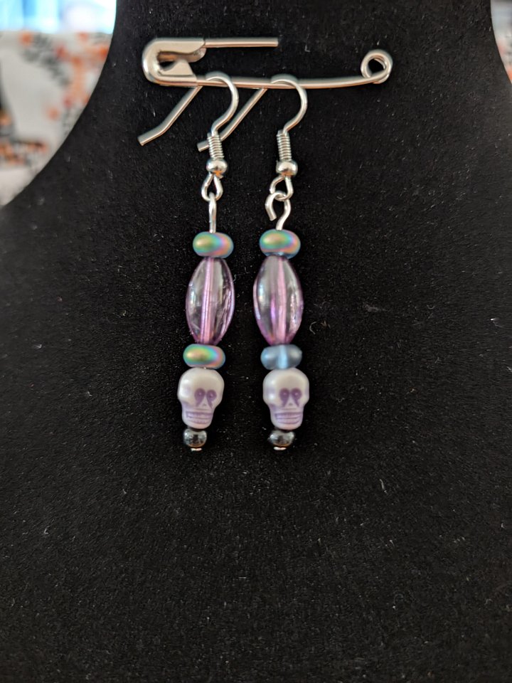 Purple Skull Earrings! product image (2)