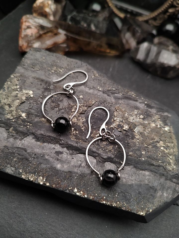 Earrings Wrapped - Midnight Halos product image (1)