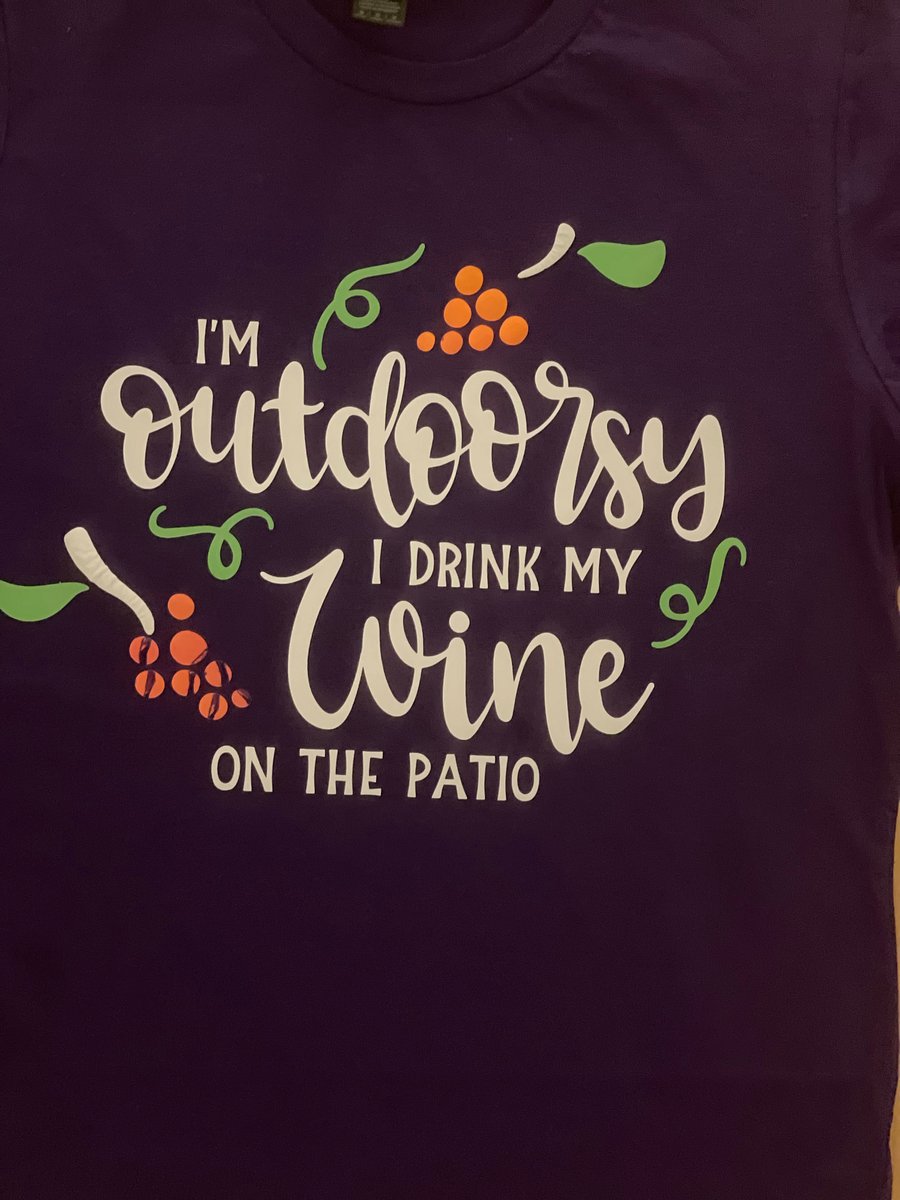 Im outdoorsy I drink wine on the patio tshirt product image (3)