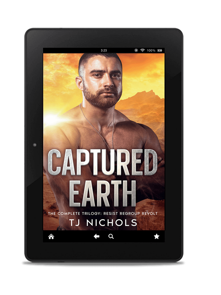 Captured Earth - The Complete Trilogy product image (1)