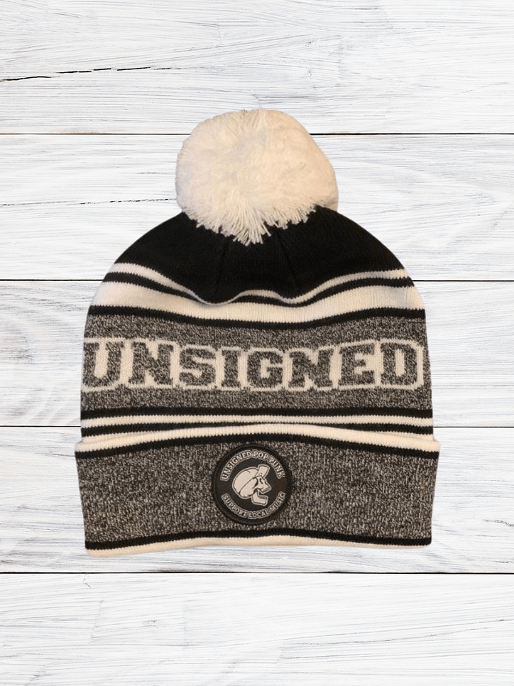 Beanie product image (1)