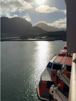 POV: You & your towel animal are in Kauai 🙂‍↕️ #CarnivalCruise #ChooseFun #CarnivalVibes #CruiseLife #Kauai    