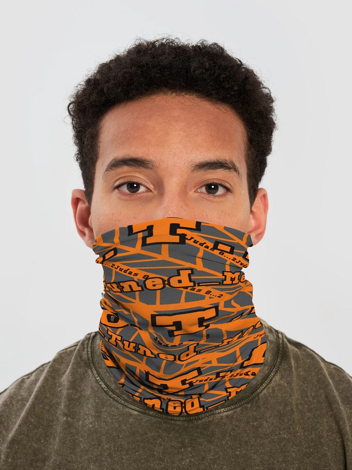 D-Tuned-Media Neck Gaiter product image (1)