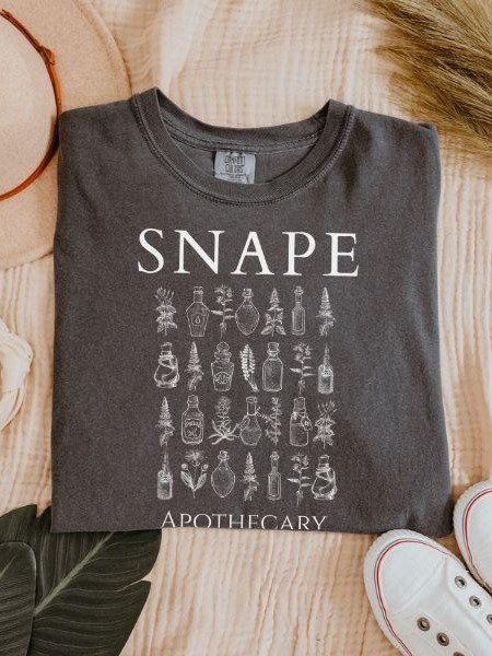 Snape Apothecary Cozy Vintage Minimalist Style Shirt product image (2)