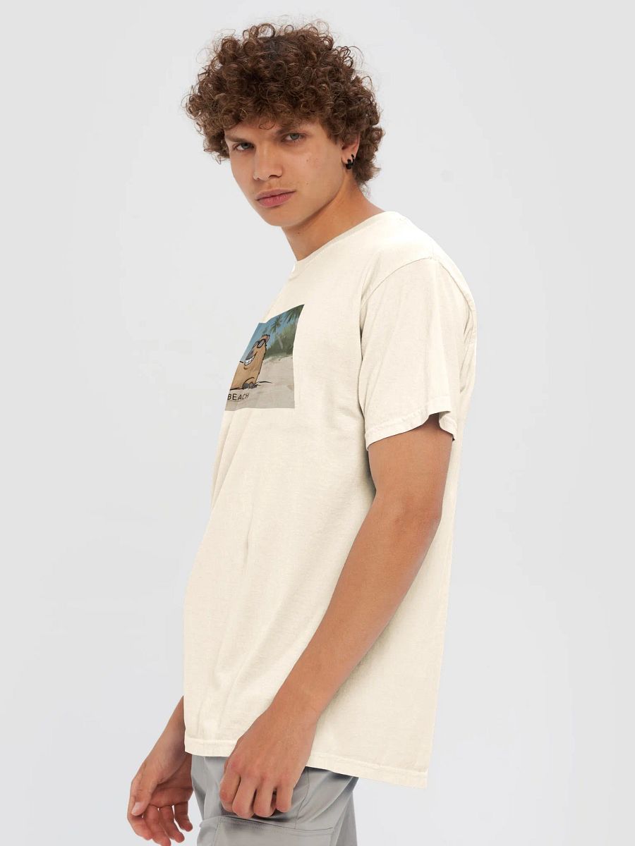 Beachy Capybara Comfort Tee product image (6)