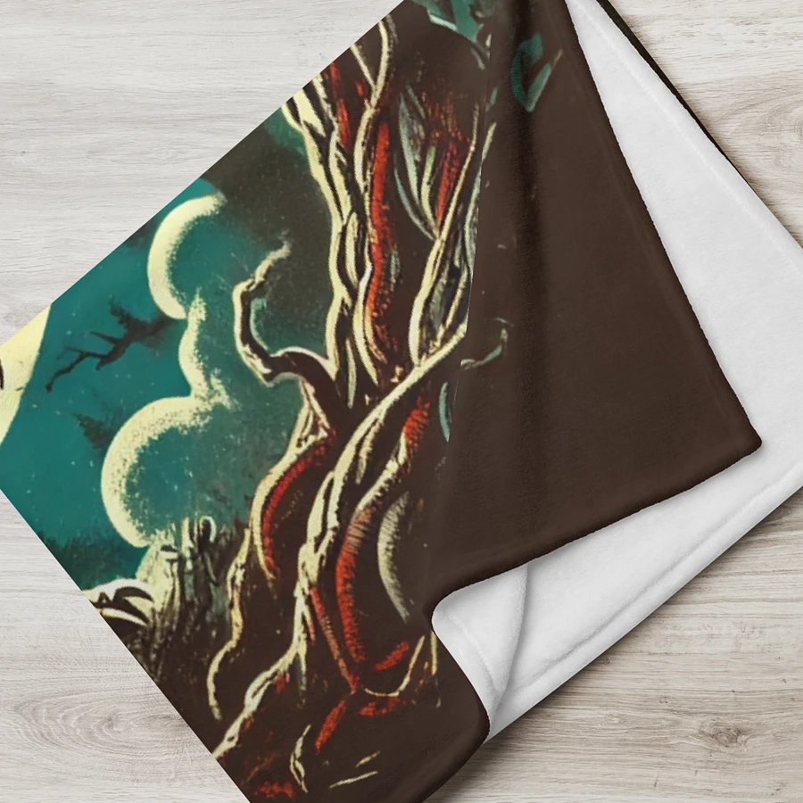 Werewolf Under a Full Moon Throw Blanket product image (17)