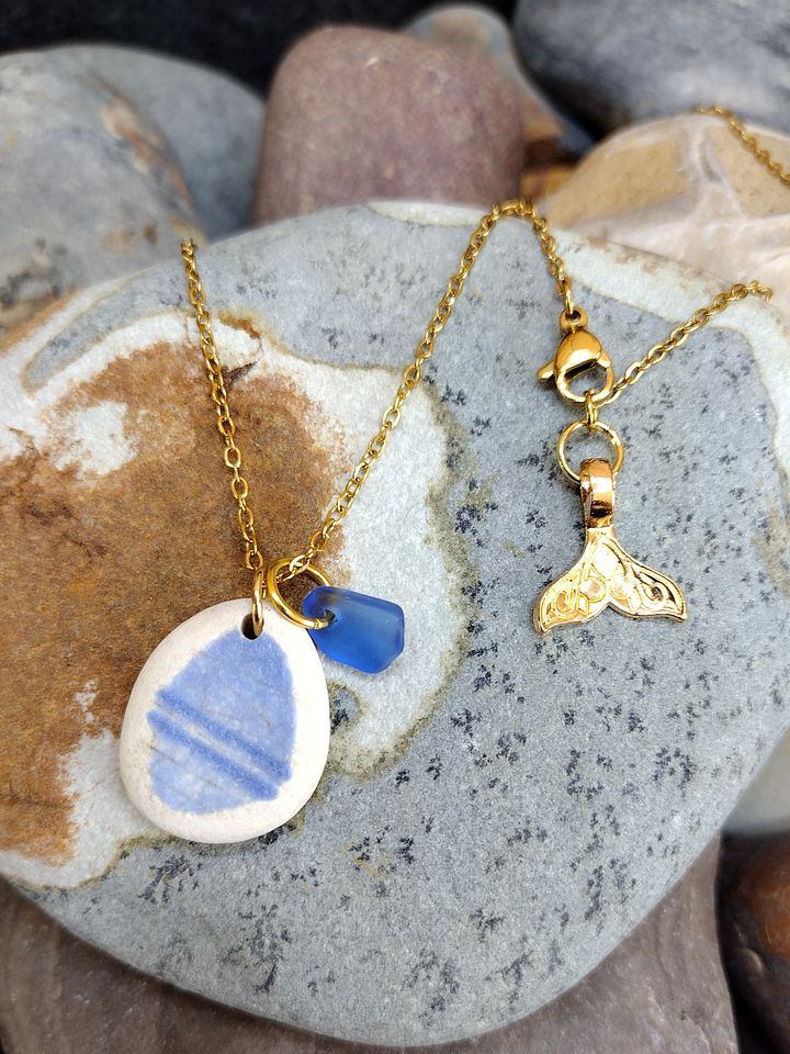 SEA GLASS NECKLACE product image (2)