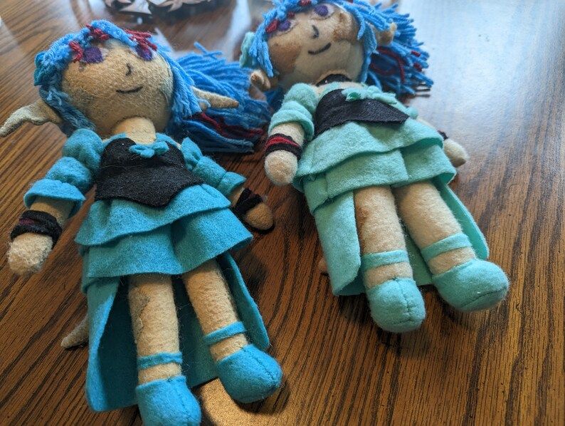 Handmade plush Maya doll (LINK TO PRODUCT) product image (3)