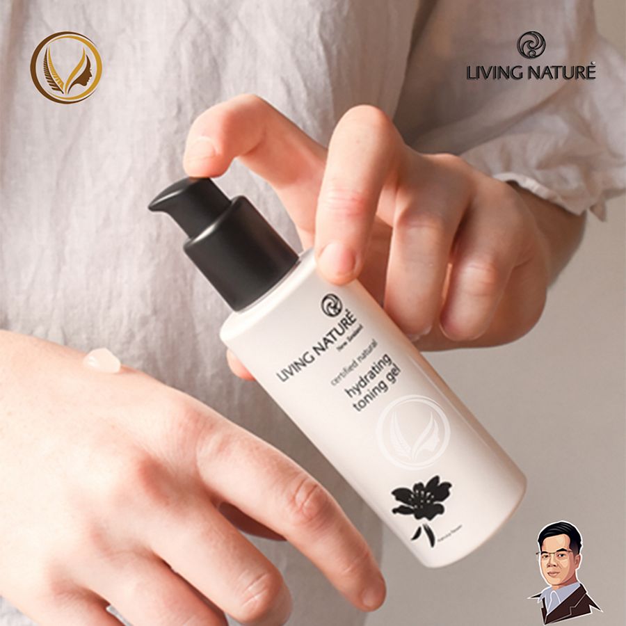 Gel dưỡng ẩm, kiểm soát nhờn Living Nature Hydrating Toning Gel 120ml product image (4)