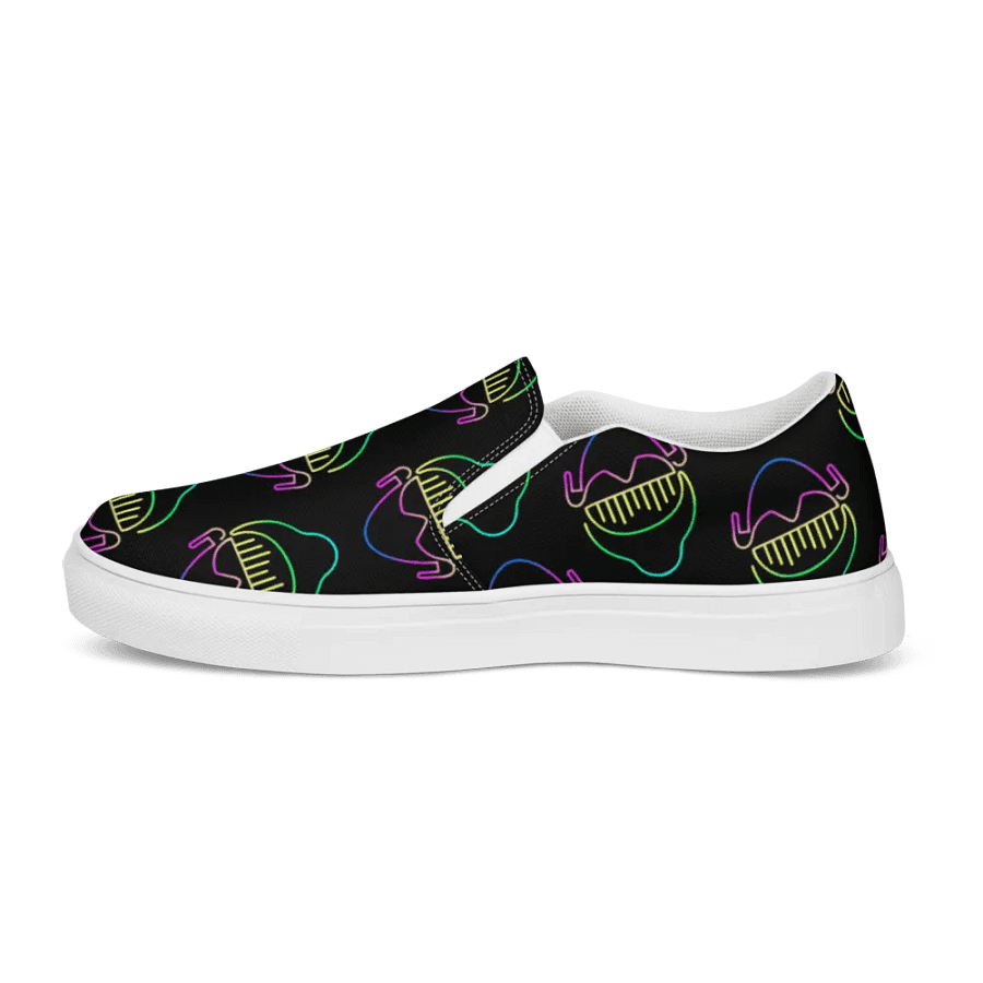 Ma1aci Beats Women's Slip On Shoes product image (5)