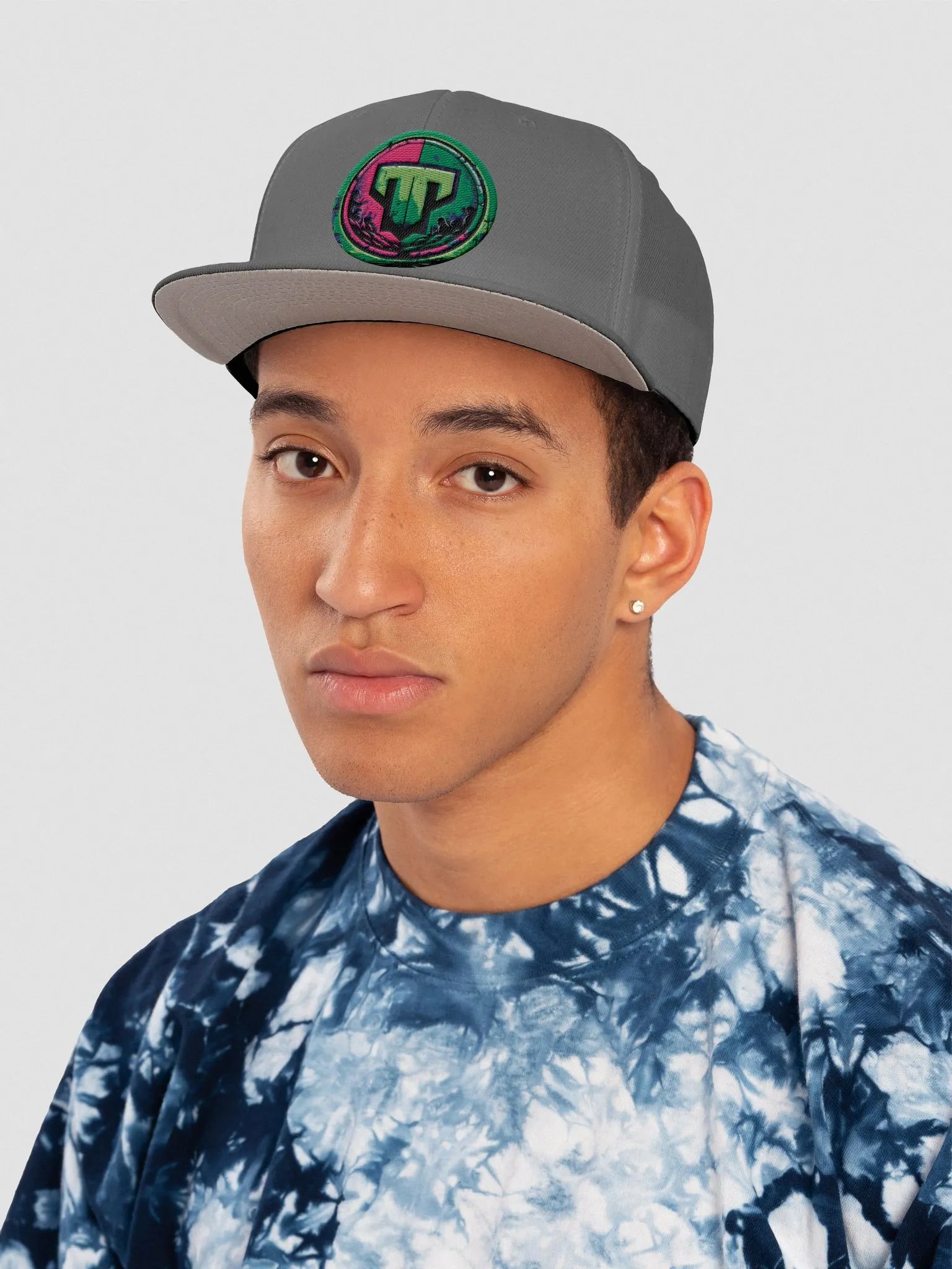 Grey/ Black Snapback Cap product image (6)