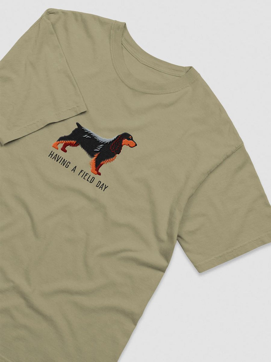 Having a Field Day T-Shirt(Embroidered) of a Field Spaniel(Black & Tan) product image (11)