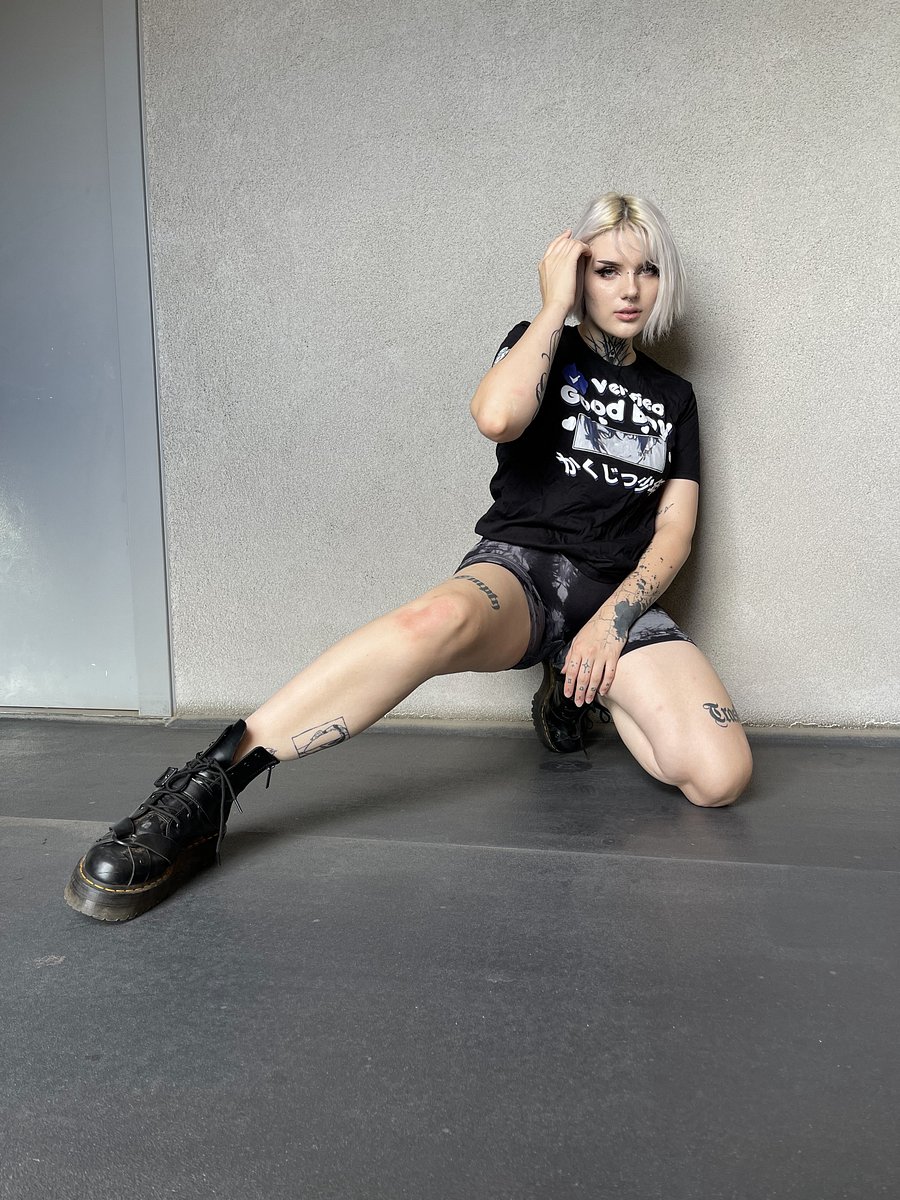 ✅VERIFIED GOOD BOY Tee product image (4)